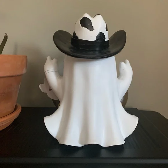 Goblin & Ghoul Sheriff Cowboy Ghost Resin Figurine 10” Tall New - Picture 3 of 7